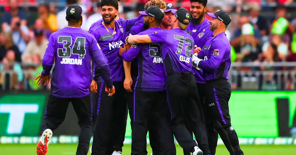 ہوبارٹ ہریکینز ایڈیلیڈ اسٹرائیکرز کے خلاف بگ بیش لیگ میں ایک اور اہم میچ کھیلنے جا رہی ہے شائقین ایک سنسنی خیز مقابلے کے منتظر ہیں بگ بیش لیگ میں شاندار کارکردگی دکھانے والی ہوبارٹ ہریکینز کی ٹیم اسٹرائیکرز کے خلاف جیت کا تسلسل برقرار رکھنا چاہتی ہے ہوبارٹ ہریکینز کے اسکواڈ کا اعلان کر دیا گیا ہے جو ایڈیلیڈ اسٹرائیکرز کے خلاف میدان میں اترے گا جانیں مکمل تفصیلات سڈنی تھنڈر کے خلاف کامیابی کے بعد ہوبارٹ ہریکینز کا اگلا امتحان ایڈیلیڈ اسٹرائیکرز کے خلاف ہوگا