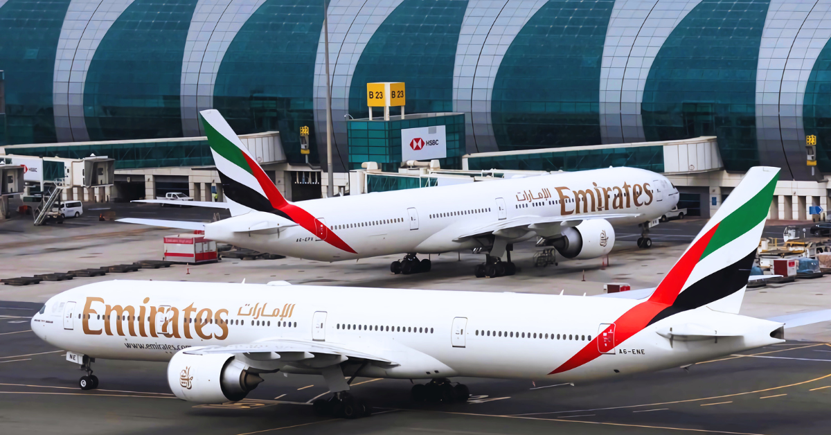 دبئی اور ابوظہبی سے برطانیہ کے لیے محدود پروازیں دوبارہ شروع ہو گئی ہیں۔ تازہ ترین اپڈیٹس اور مسافروں کے لیے ہدایات یہاں پڑھیں۔ برطانیہ واپسی کے لیے ایمیریٹس اور اتحاد ایئرلائنز کی نئی پروازیں۔ جانیں کن شہروں سے فلائٹس دستیاب ہیں اور سفر کے تازہ حالات۔ عمان سے برطانیہ کے لیے دوسرا چارٹر شدہ پرواز روانہ، اور برطانوی شہریوں کی محفوظ واپسی کے لیے حکومتی اقدامات۔ مشرق وسطیٰ میں پروازوں کی بحالی اور برطانیہ واپسی کے حالات۔ جانیں محدود پروازیں کب اور کیسے دستیاب ہیں۔ برطانیہ جانے والے مسافروں کے لیے اہم معلومات: ایئرلائنز کی ہدایات، محدود پروازیں اور تازہ ترین خبریں۔