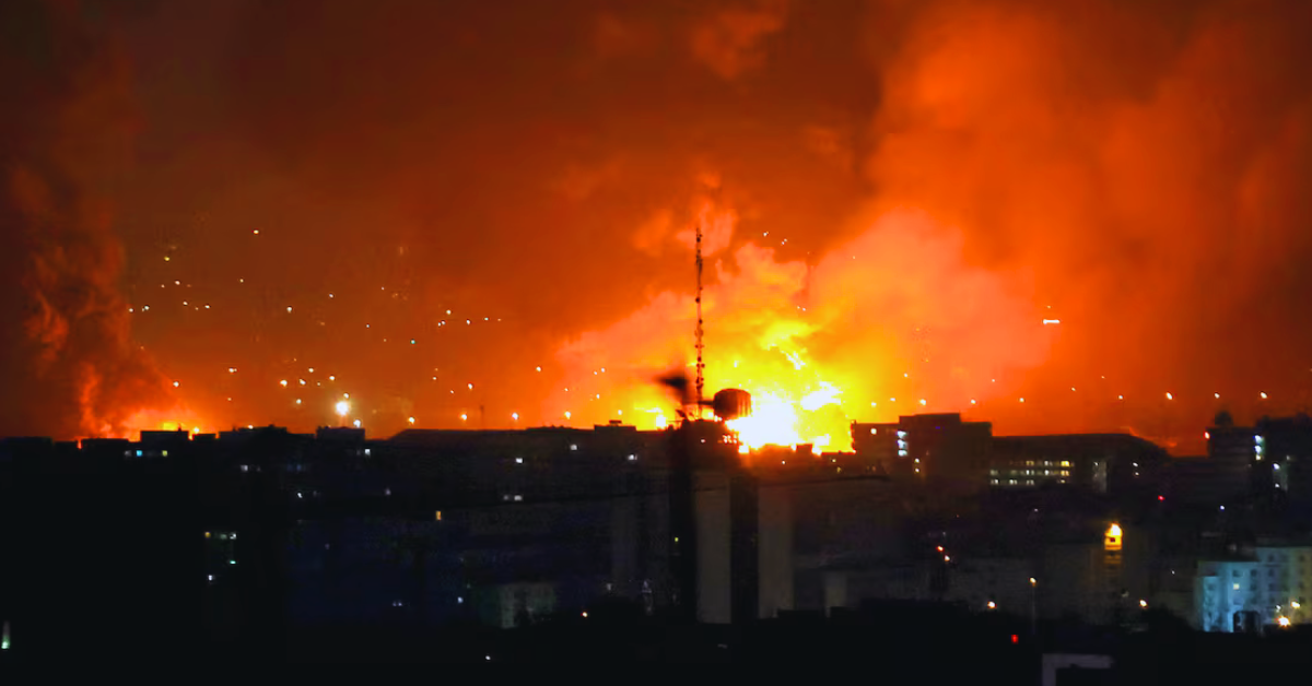 ایران اور اسرائیل جنگ امریکہ کی سخت دھمکیوں کے باوجود ایران کا جھکنے سے انکار