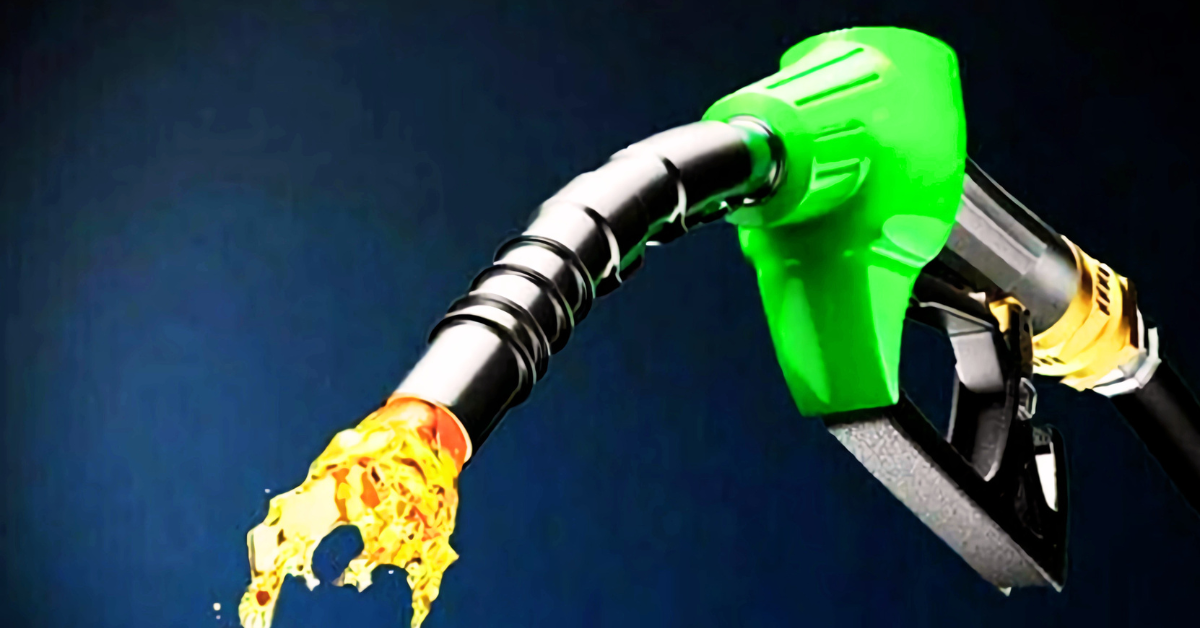 پاکستان میں پیٹرول کی قیمت 458 روپے مہنگائی کا نیا طوفان