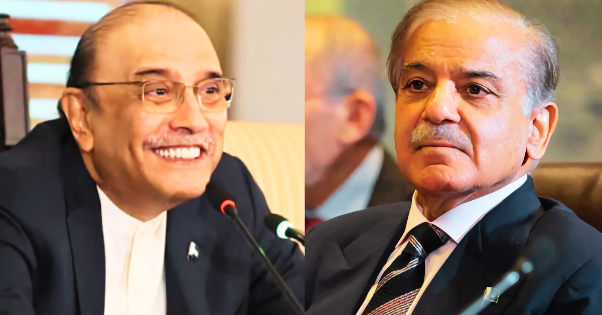 صدر آصف علی زرداری اور وزیر اعظم شہباز شریف نے یوم آزادی صحافت پر آزادی صحافت اور ذمہ دار صحافت کے عزم کا اعادہ کیا۔ پاکستان کی قیادت نے میڈیا کی آزادی، سچائی اور صحافتی اخلاقیات کو مضبوط بنانے پر زور دیا۔ یوم آزادی صحافت کے موقع پر پاکستان نے ذمہ دار صحافت اور عوامی اعتماد کی اہمیت کو اجاگر کیا۔ صدر اور وزیر اعظم نے صحافیوں کے تحفظ، آزادی اور درست معلومات کی فراہمی پر زور دیا۔ پاکستان نے یوم آزادی صحافت پر آزاد اور اخلاقی میڈیا کے فروغ کے عزم کا اظہار کیا۔ قیادت نے کہا کہ صحافت جمہوریت کا اہم ستون ہے اور اس کی آزادی ضروری ہے۔ یوم آزادی صحافت پر پاکستان نے سچائی، شفافیت اور ذمہ دار میڈیا کی حمایت کا اعلان کیا۔ حکومت پاکستان نے صحافیوں کے تحفظ اور آزادی صحافت کو یقینی بنانے کے عزم کو دہرایا۔ صدر اور وزیر اعظم نے میڈیا اخلاقیات اور سچ پر مبنی صحافت کی اہمیت پر زور دیا۔ پاکستان نے یوم آزادی صحافت پر آزاد میڈیا اور صحافیوں کی حفاظت کے عزم کو اجاگر کیا۔